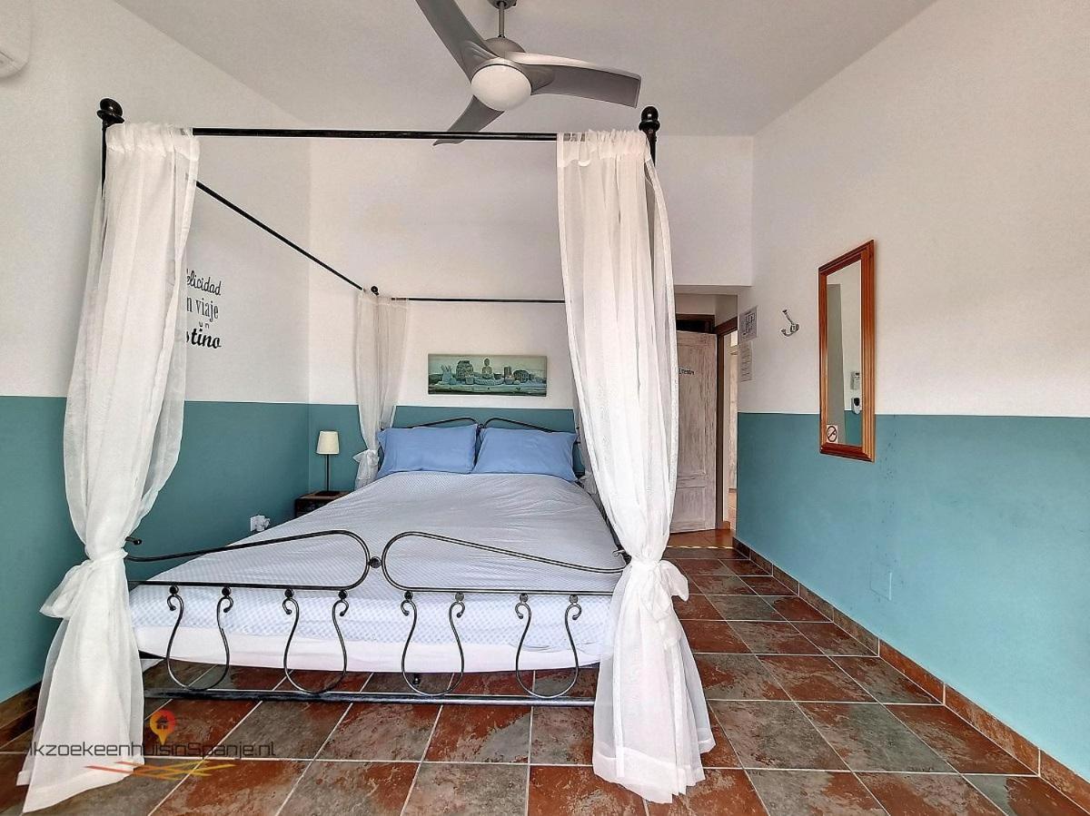 Bb Casa Alegria Bed & Breakfast Las Encebras Dış mekan fotoğraf